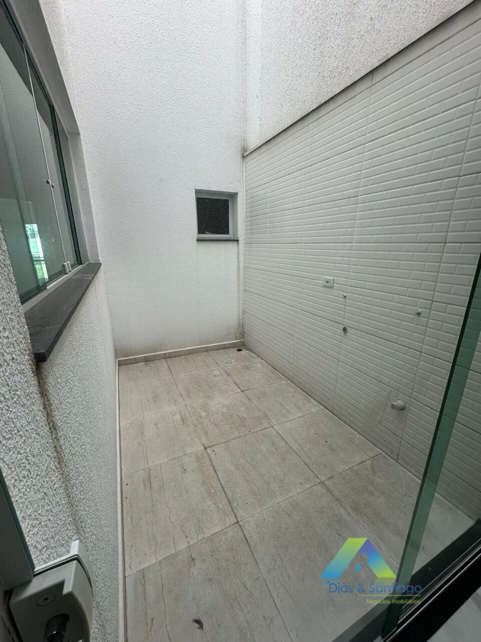 Apartamento à venda com 2 quartos, 65m² - Foto 13