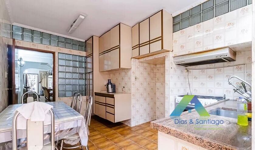 Sobrado à venda com 2 quartos, 130m² - Foto 5