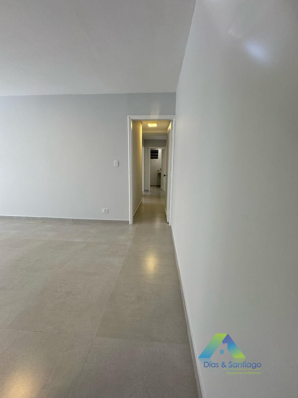 Apartamento à venda com 2 quartos, 88m² - Foto 2