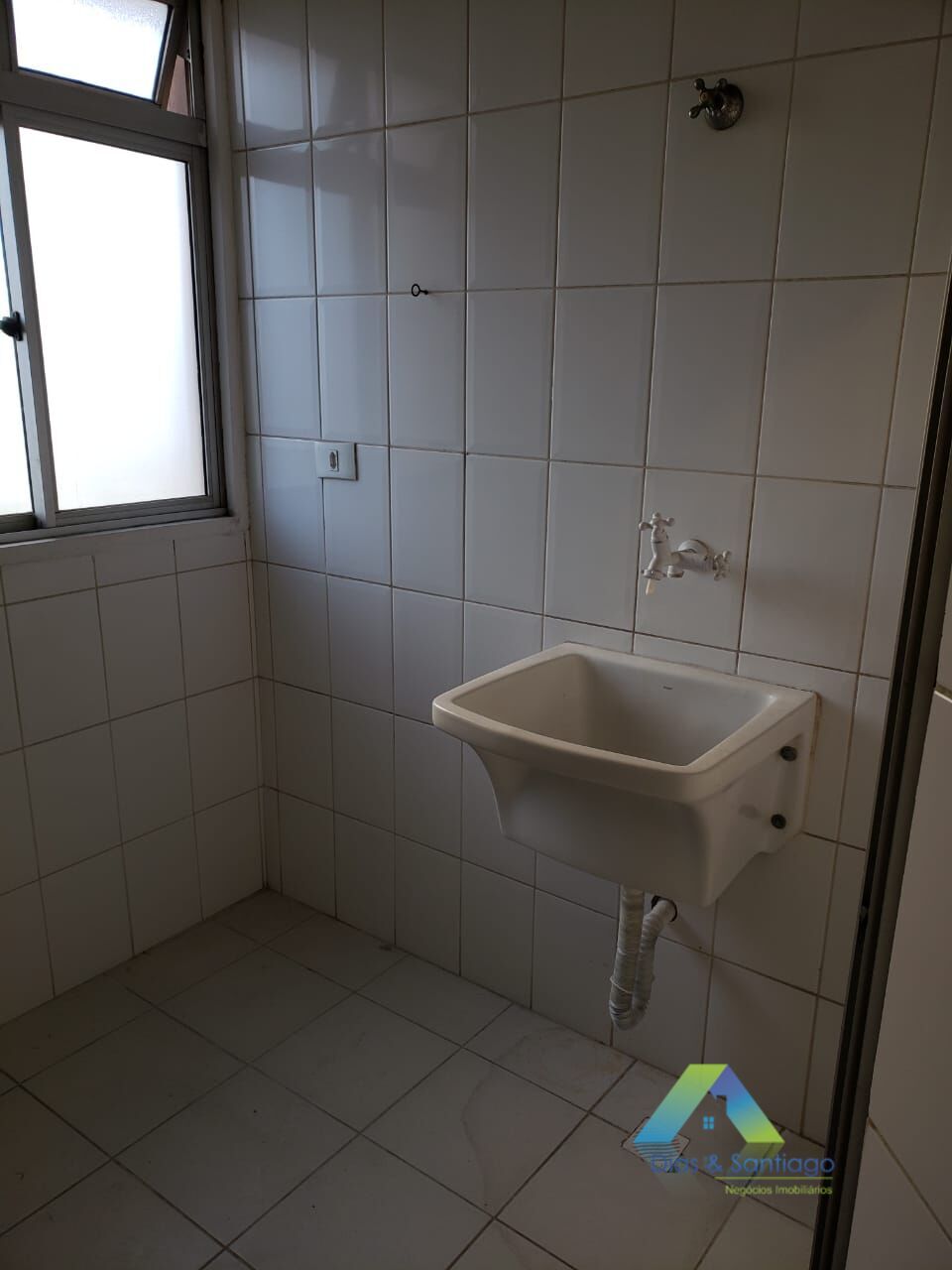 Apartamento à venda com 3 quartos, 60m² - Foto 4