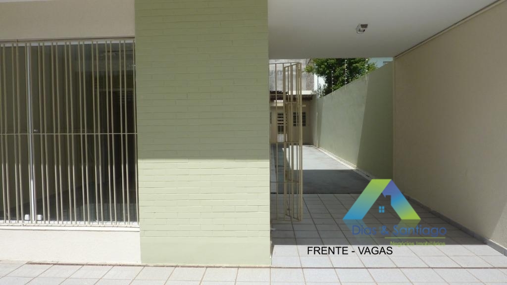 Sobrado à venda com 1 quarto, 300m² - Foto 2