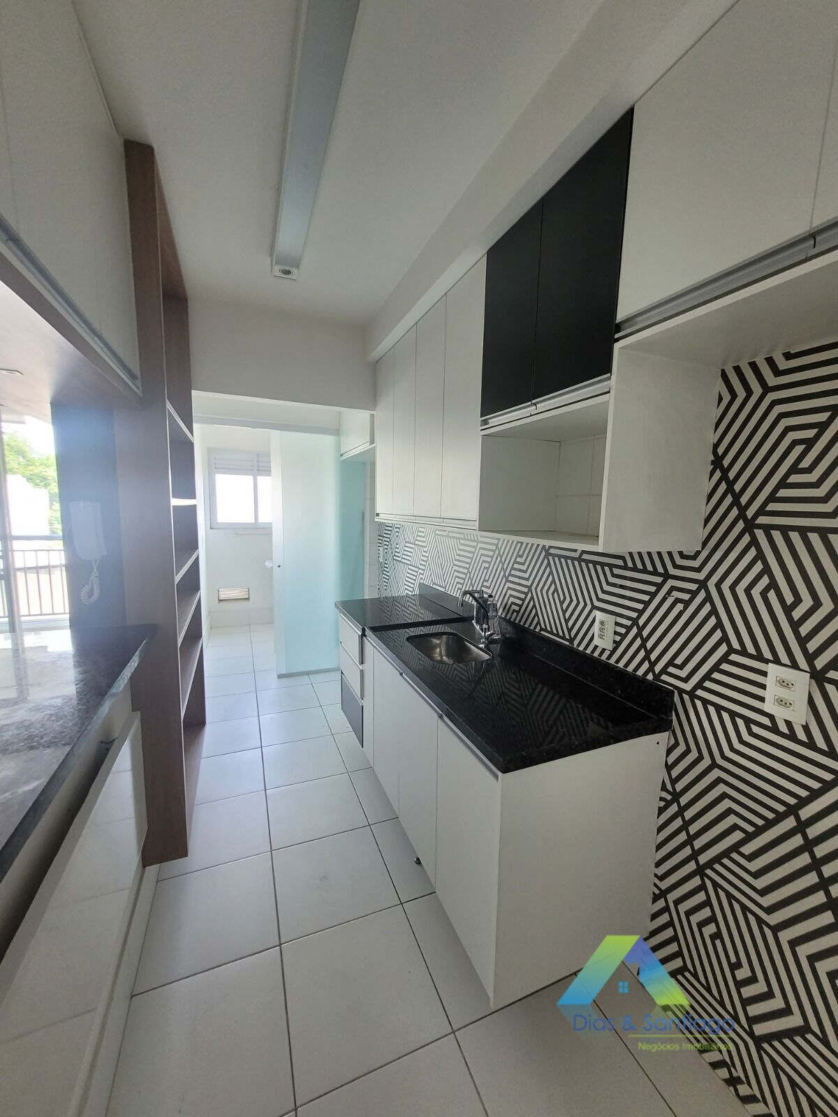 Apartamento à venda com 2 quartos, 68m² - Foto 11