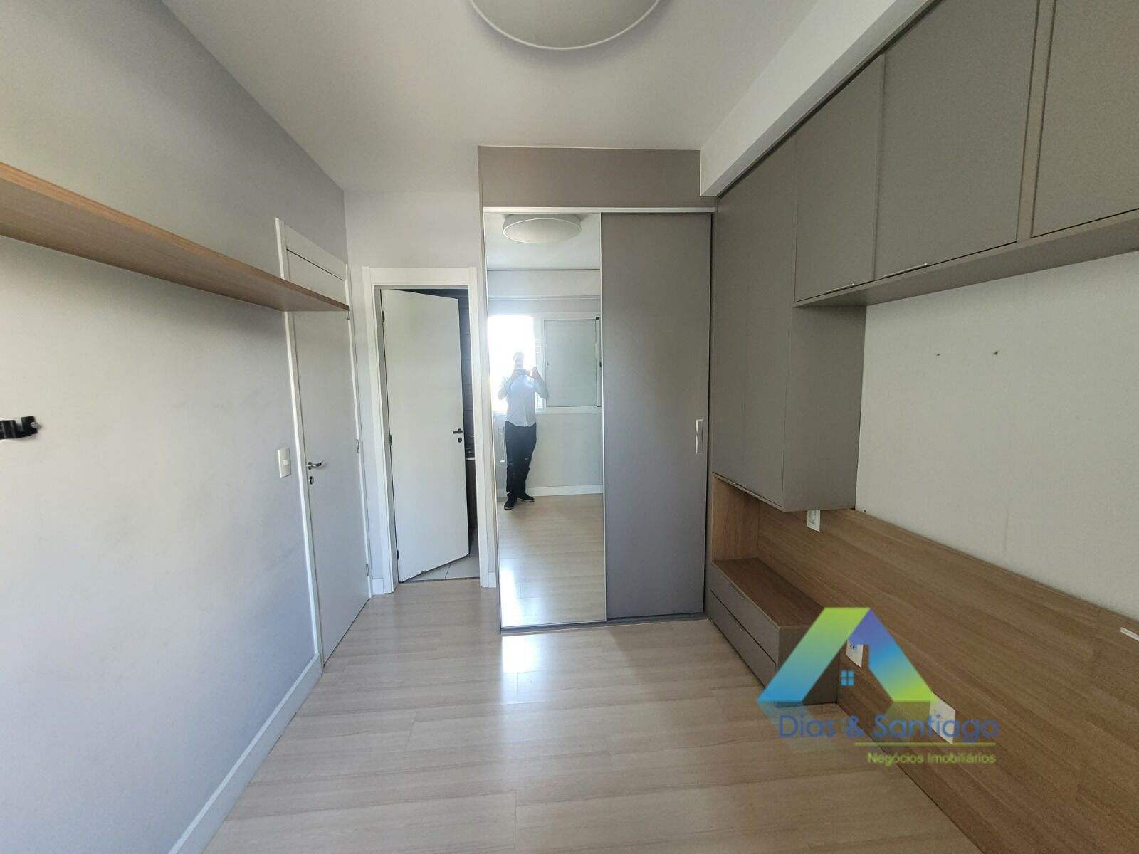 Apartamento à venda com 2 quartos, 68m² - Foto 7