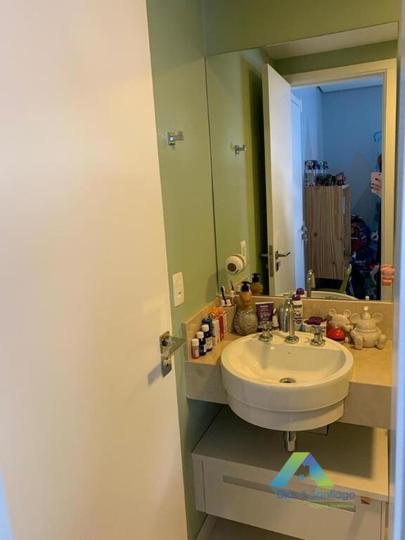 Apartamento à venda com 3 quartos, 136m² - Foto 13