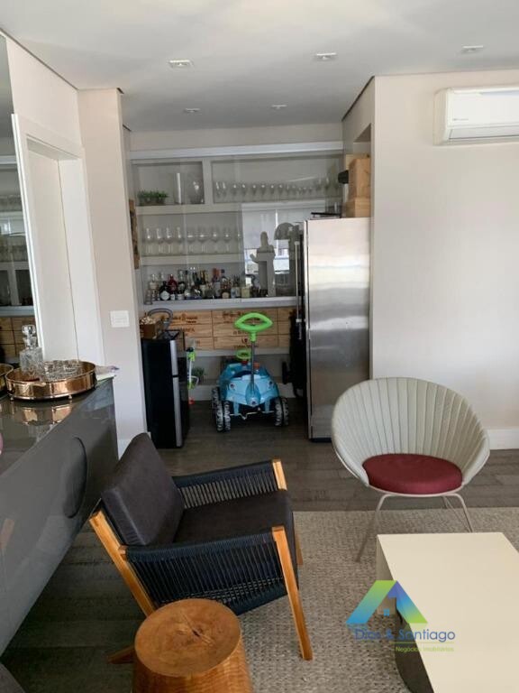 Apartamento à venda com 3 quartos, 136m² - Foto 25