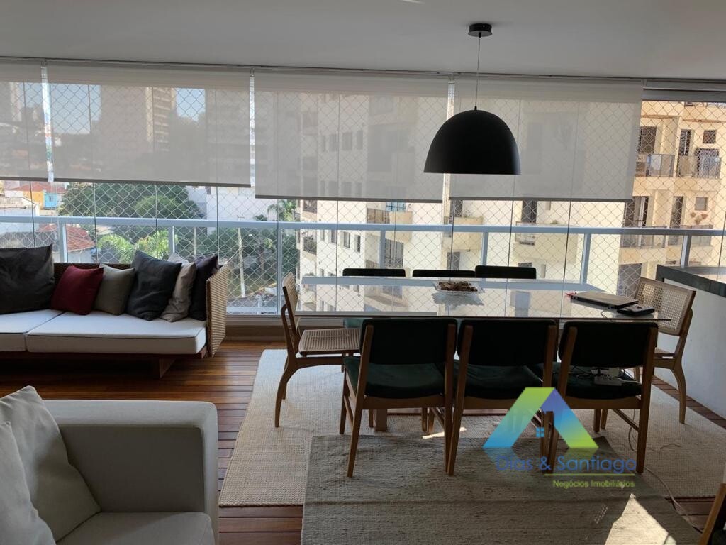 Apartamento à venda com 3 quartos, 136m² - Foto 1