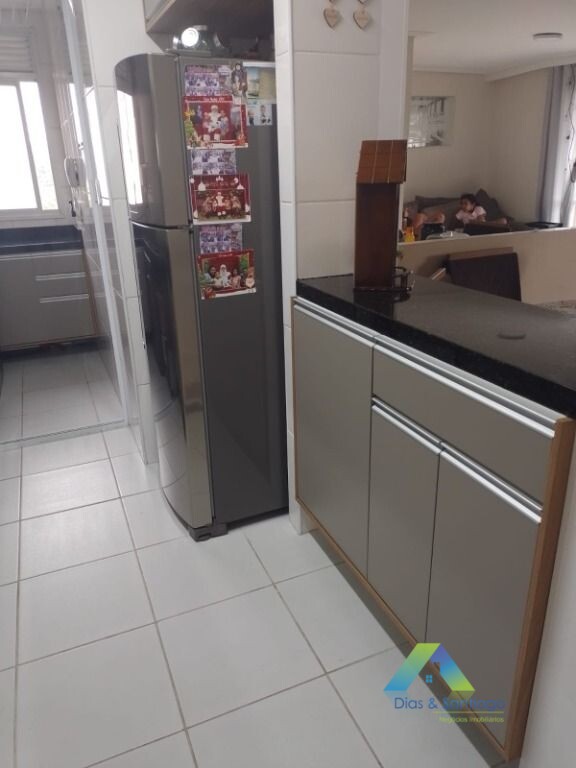 Apartamento à venda com 3 quartos, 69m² - Foto 3