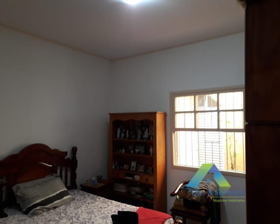 Casa à venda com 3 quartos, 165m² - Foto 14