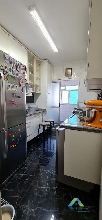 Apartamento à venda com 3 quartos, 89m² - Foto 3