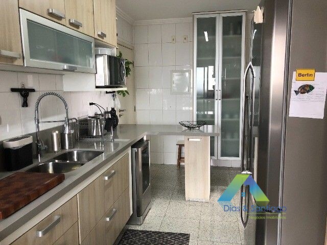 Apartamento à venda com 3 quartos, 113m² - Foto 3