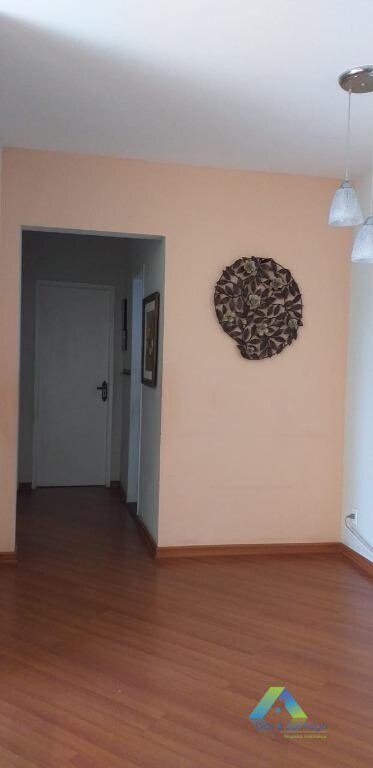 Apartamento à venda com 2 quartos, 67m² - Foto 9