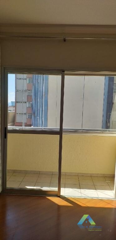 Apartamento à venda com 2 quartos, 67m² - Foto 6