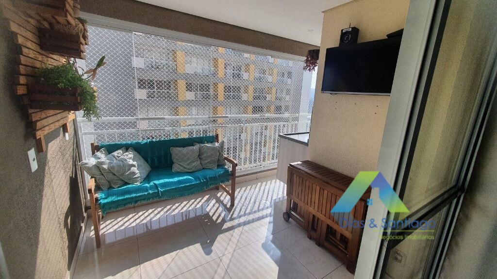 Apartamento à venda com 2 quartos, 74m² - Foto 25