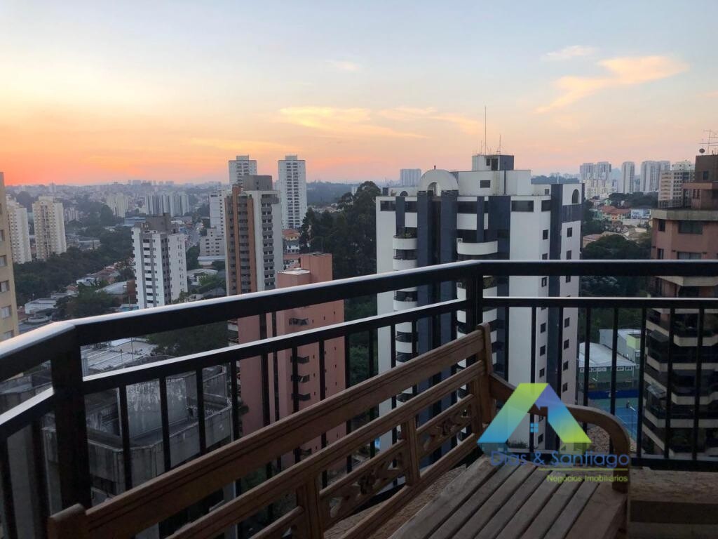 Apartamento à venda com 4 quartos, 136m² - Foto 10