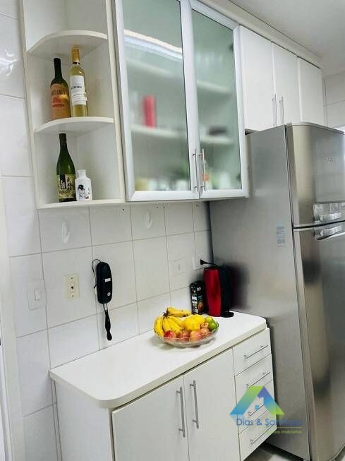 Apartamento à venda com 3 quartos, 85m² - Foto 4