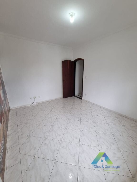 Sobrado à venda com 3 quartos, 175m² - Foto 11