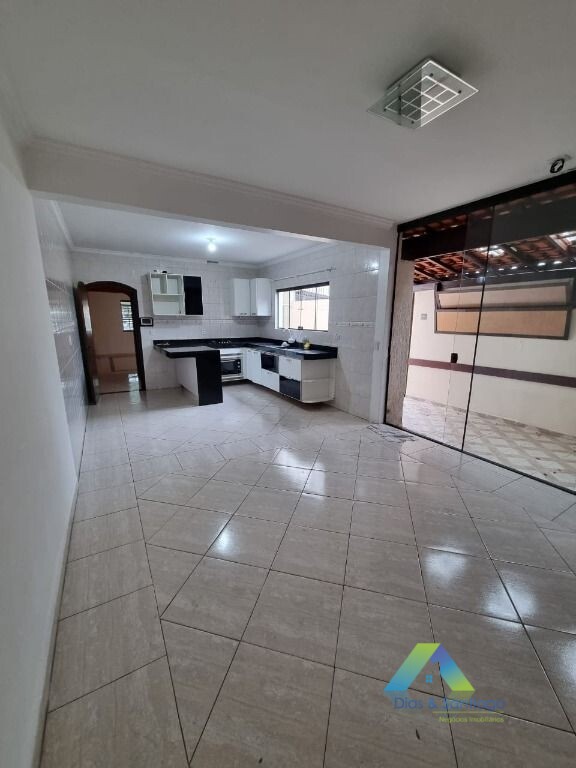 Sobrado à venda com 3 quartos, 175m² - Foto 4