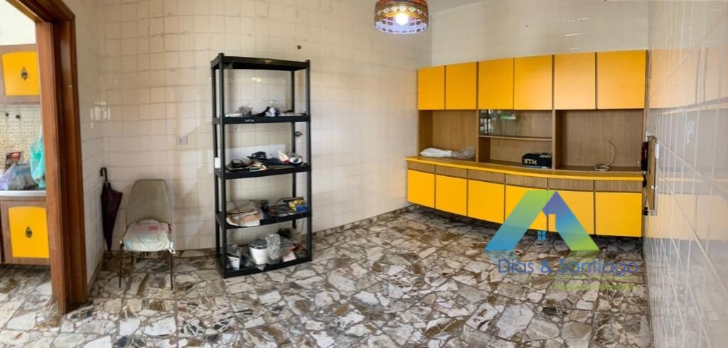 Sobrado à venda com 3 quartos, 300m² - Foto 9