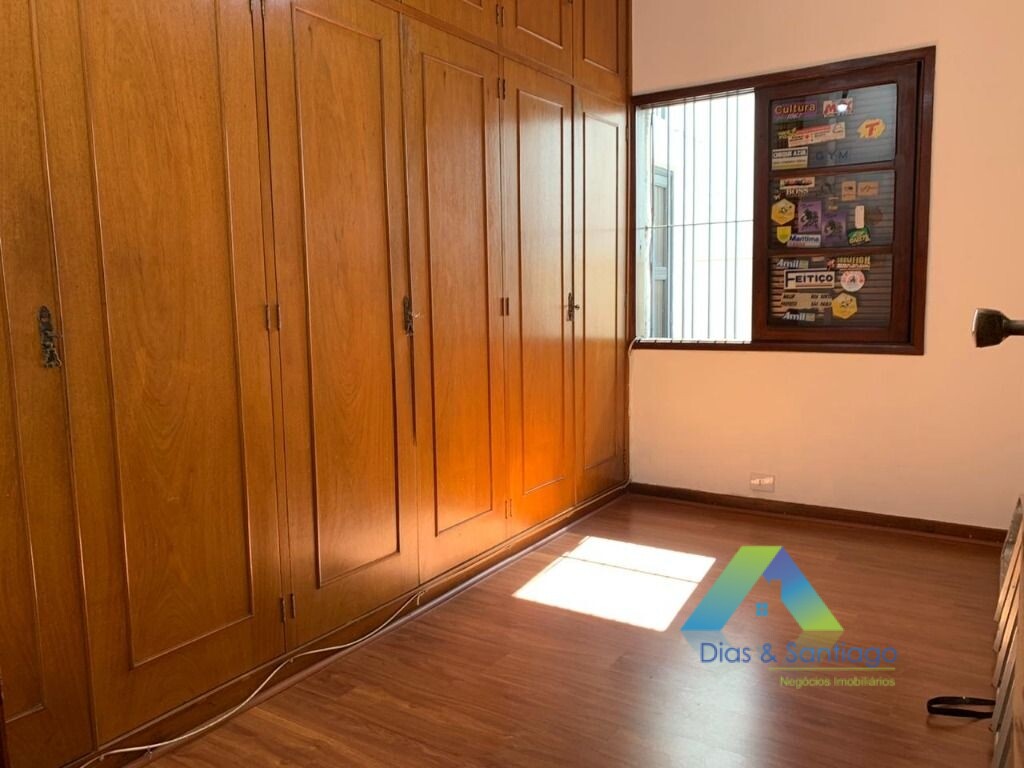 Sobrado à venda com 3 quartos, 300m² - Foto 12