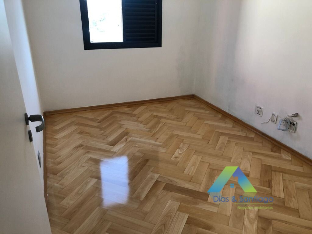 Apartamento à venda com 3 quartos, 85m² - Foto 18