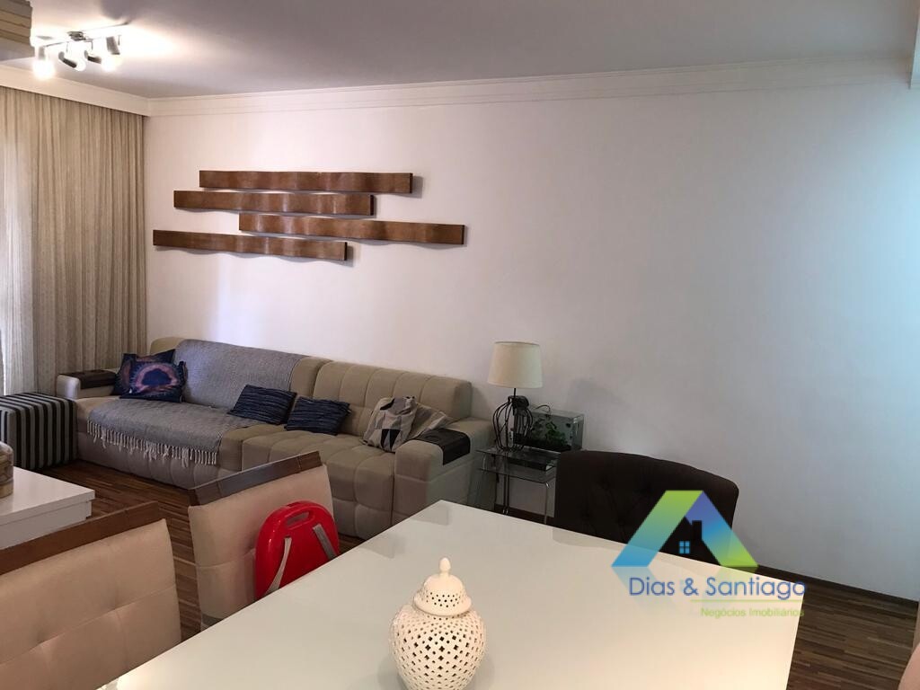 Apartamento à venda com 3 quartos, 70m² - Foto 4