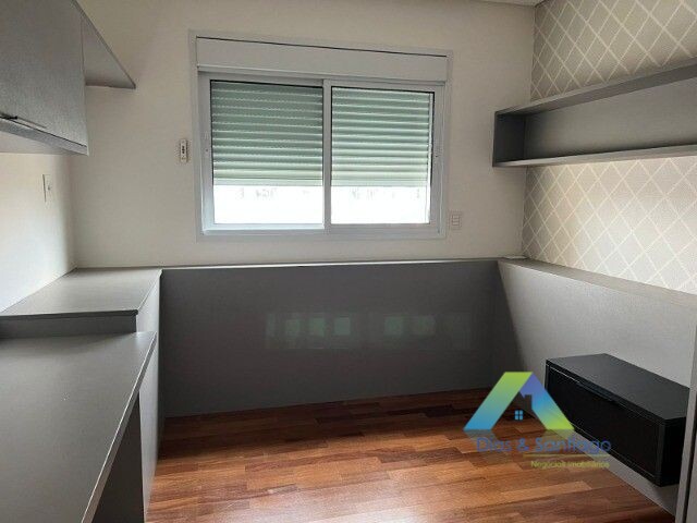 Apartamento à venda com 4 quartos, 205m² - Foto 11