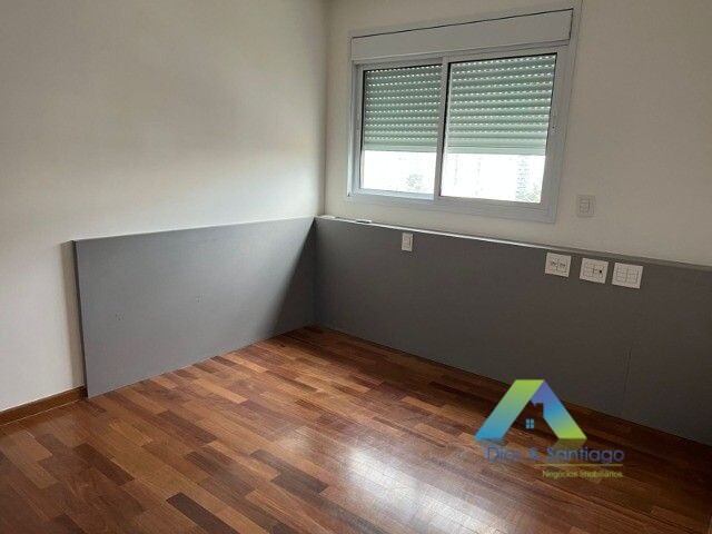 Apartamento à venda com 4 quartos, 205m² - Foto 6