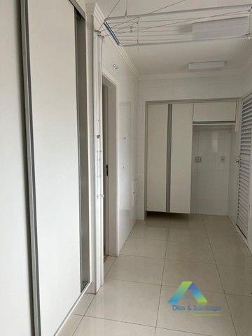 Apartamento à venda com 4 quartos, 205m² - Foto 3