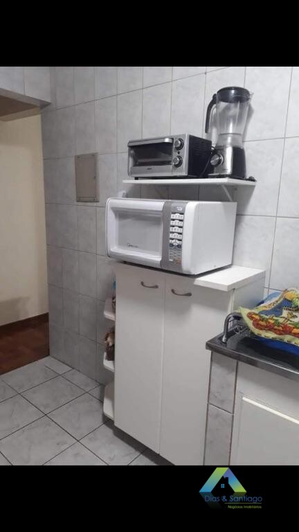 Apartamento à venda com 2 quartos, 83m² - Foto 2