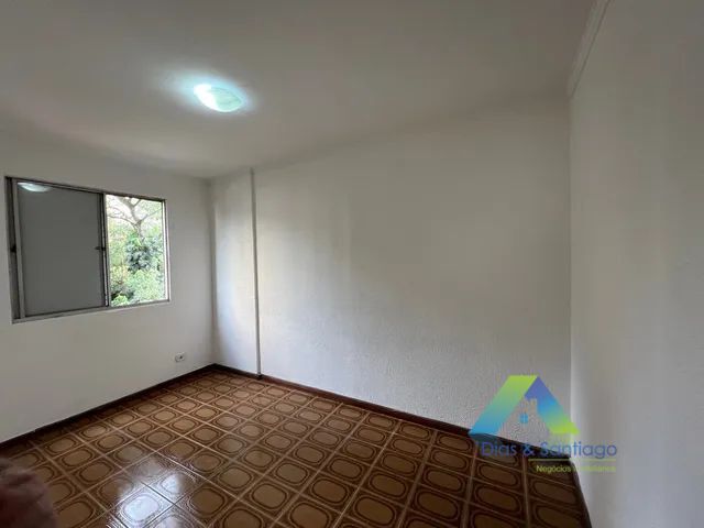 Apartamento à venda com 2 quartos, 52m² - Foto 2