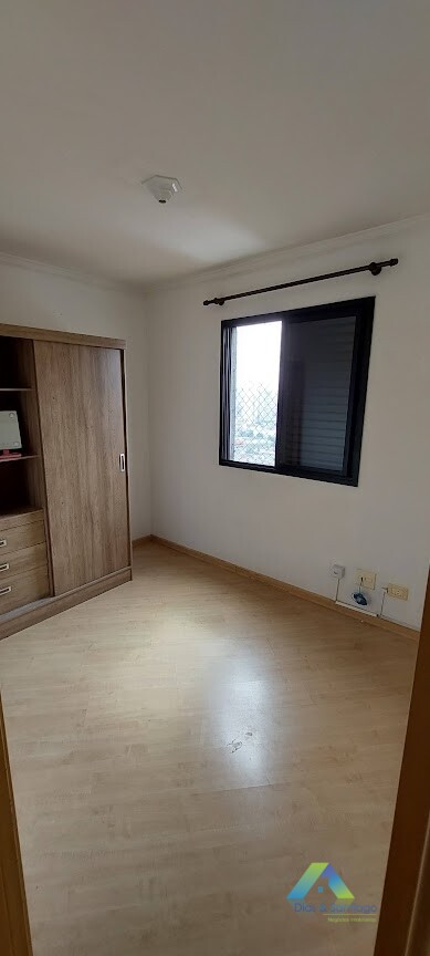 Apartamento à venda com 3 quartos, 74m² - Foto 11