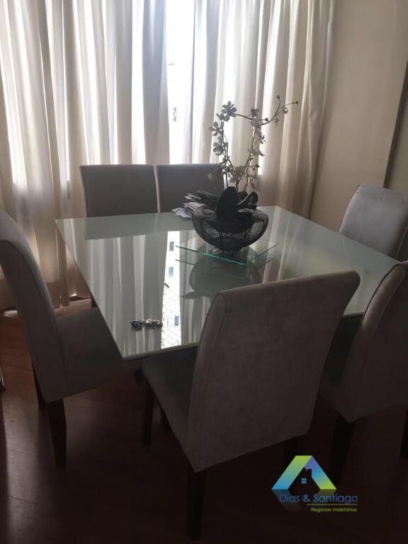 Apartamento à venda com 3 quartos, 75m² - Foto 2