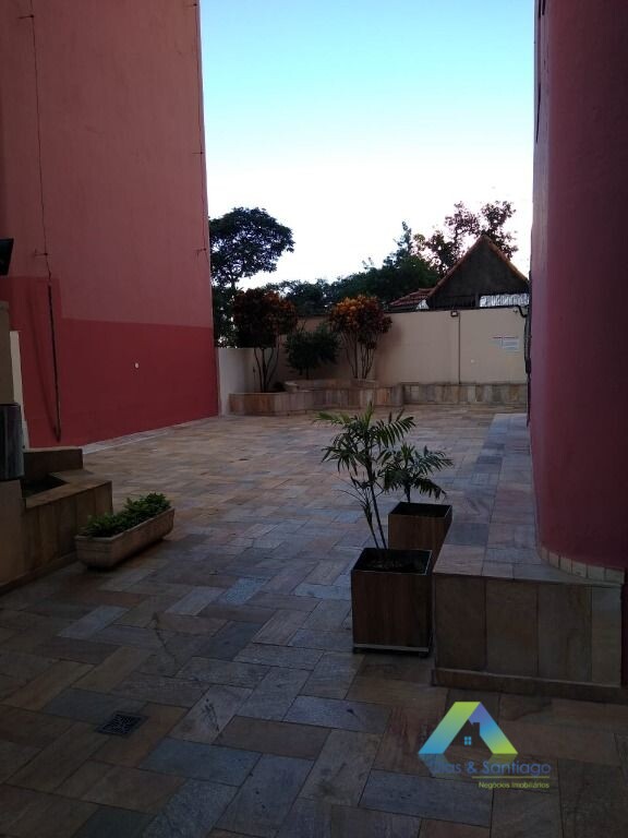 Apartamento à venda com 3 quartos, 75m² - Foto 12