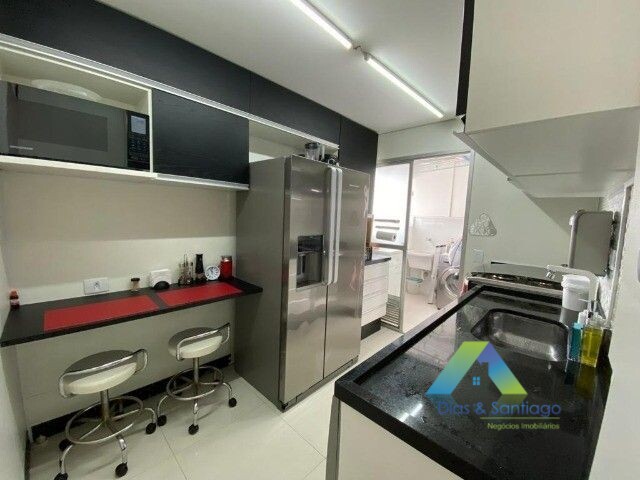 Apartamento à venda com 3 quartos, 75m² - Foto 4