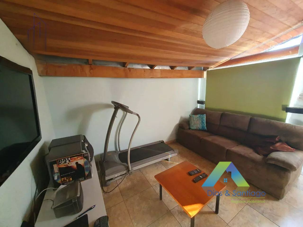 Sobrado à venda com 2 quartos, 167m² - Foto 1