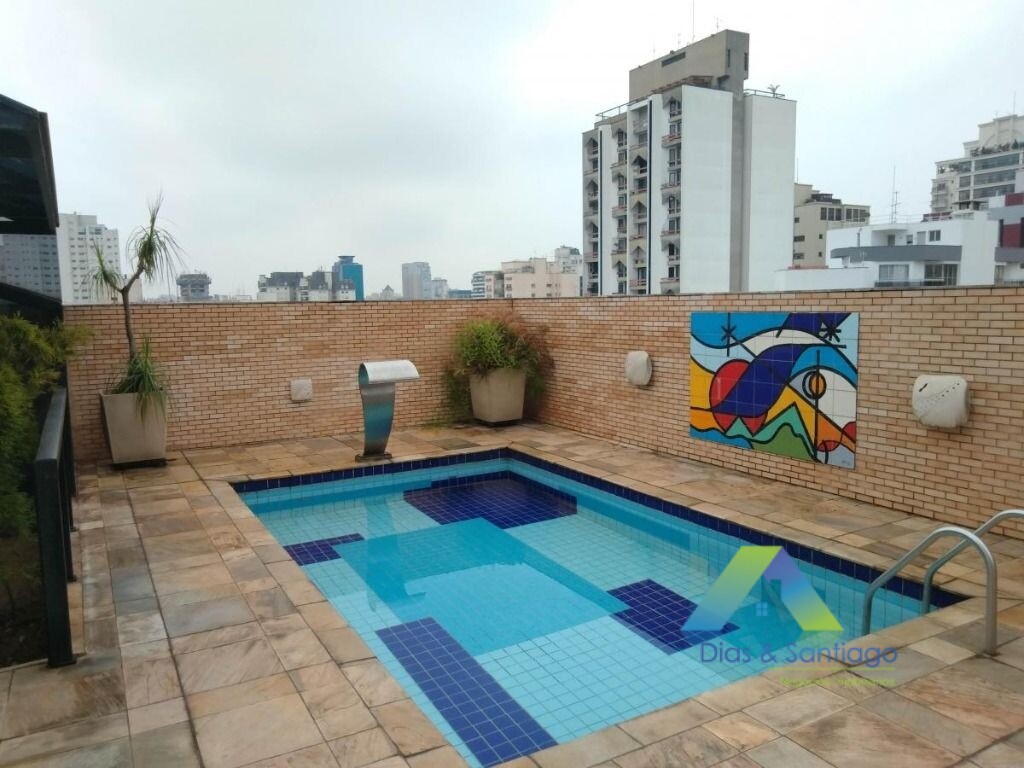 Cobertura à venda com 4 quartos, 400m² - Foto 2