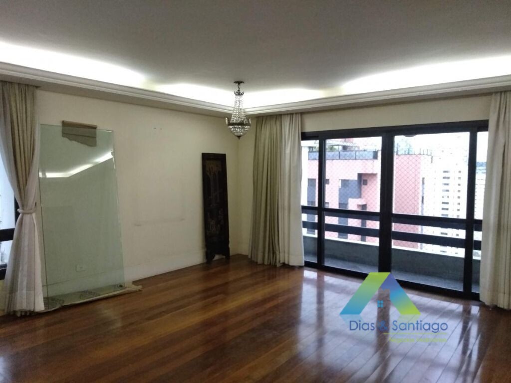 Cobertura à venda com 4 quartos, 400m² - Foto 1