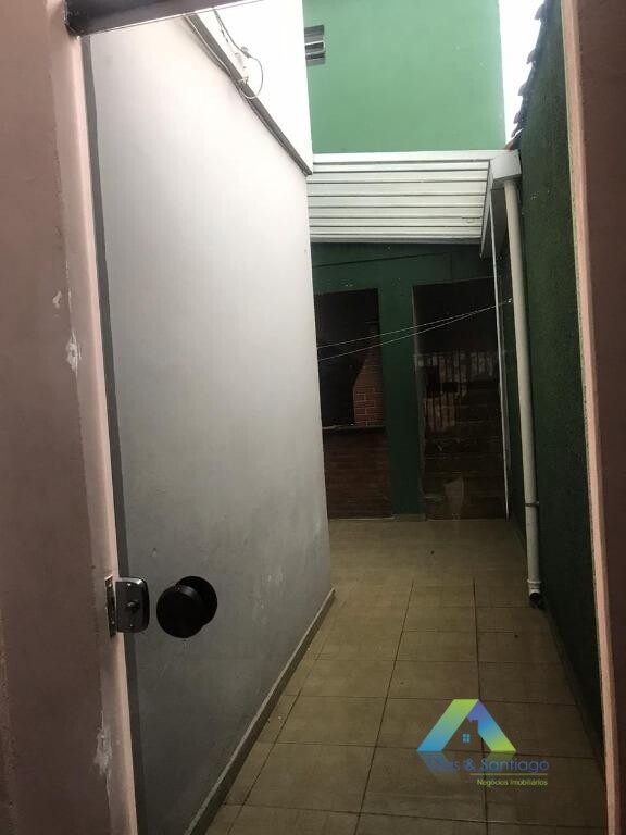 Sobrado à venda com 4 quartos, 225m² - Foto 8