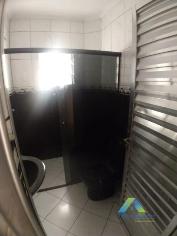 Sobrado à venda com 4 quartos, 214m² - Foto 25