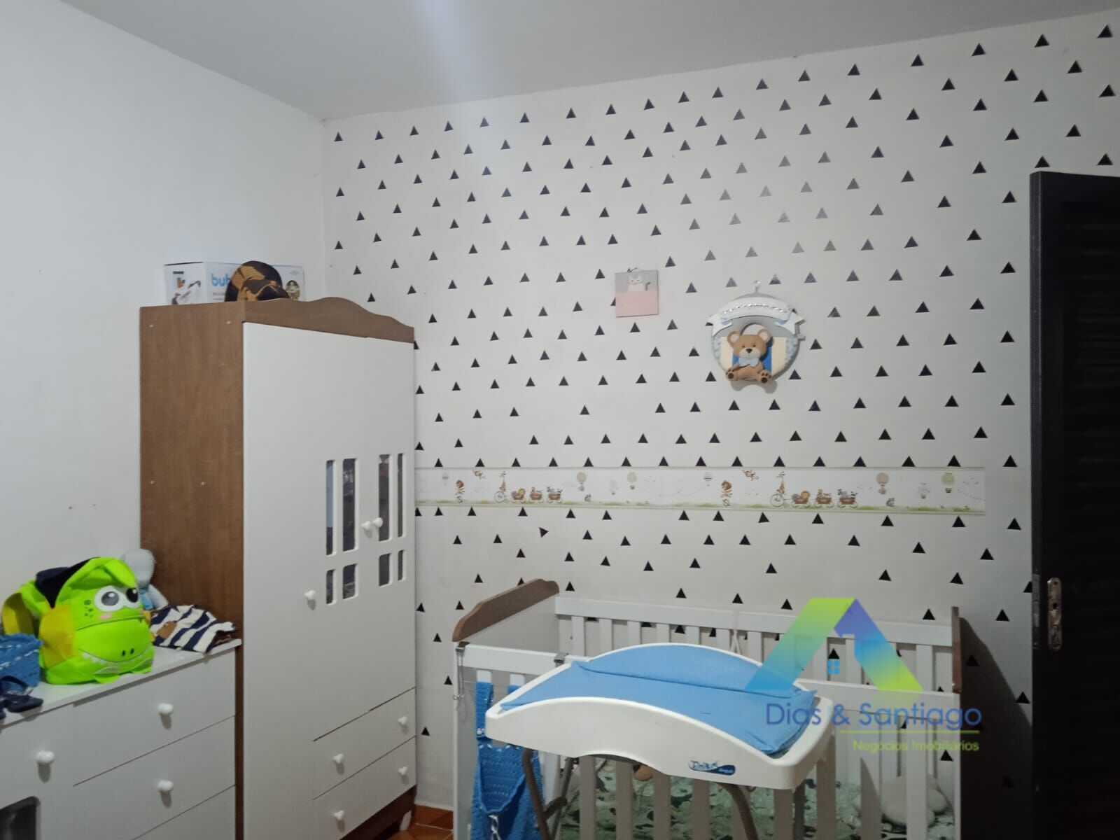 Casa à venda com 2 quartos, 200m² - Foto 10