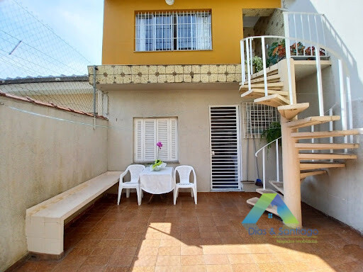 Casa à venda com 3 quartos, 160m² - Foto 7