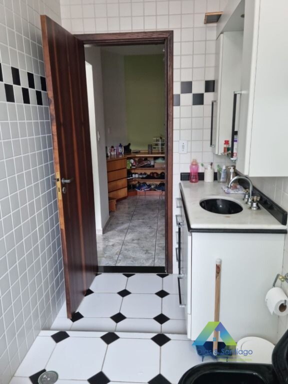 Sobrado à venda com 3 quartos, 250m² - Foto 35