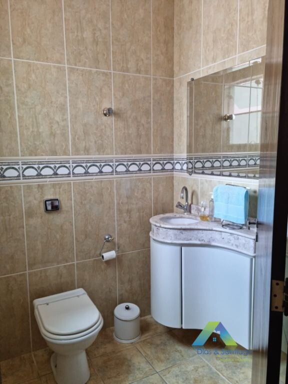 Sobrado à venda com 3 quartos, 250m² - Foto 52