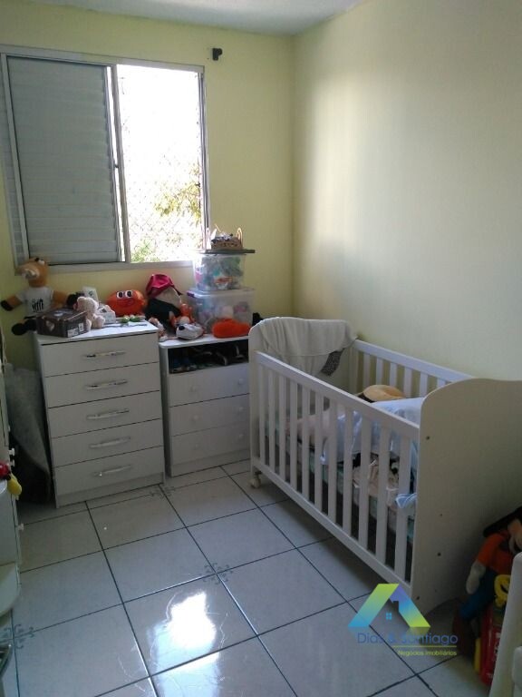 Apartamento à venda com 2 quartos, 50m² - Foto 2