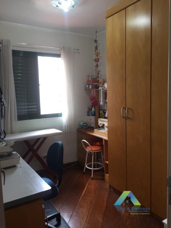 Apartamento à venda com 3 quartos, 80m² - Foto 18