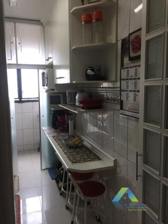 Apartamento à venda com 3 quartos, 80m² - Foto 7