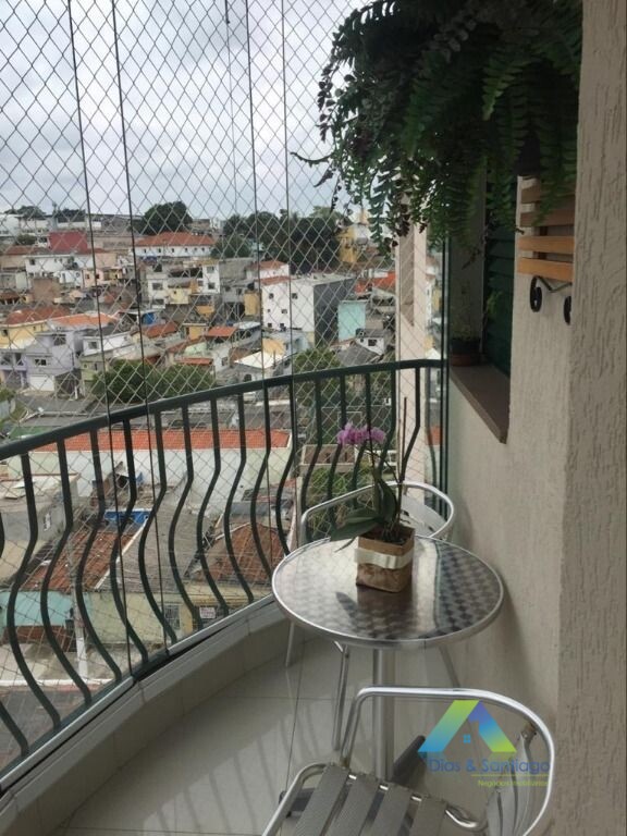 Apartamento à venda com 3 quartos, 80m² - Foto 2