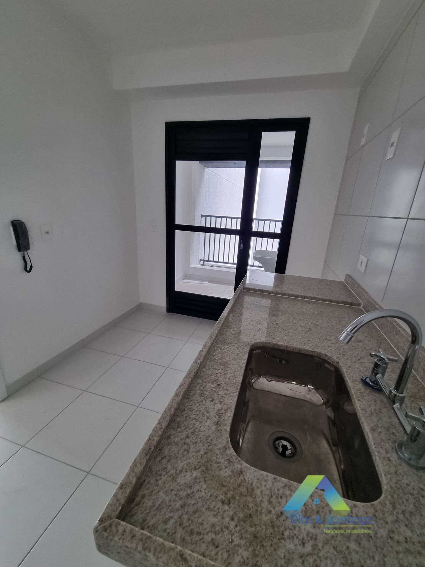 Apartamento à venda com 3 quartos, 106m² - Foto 18