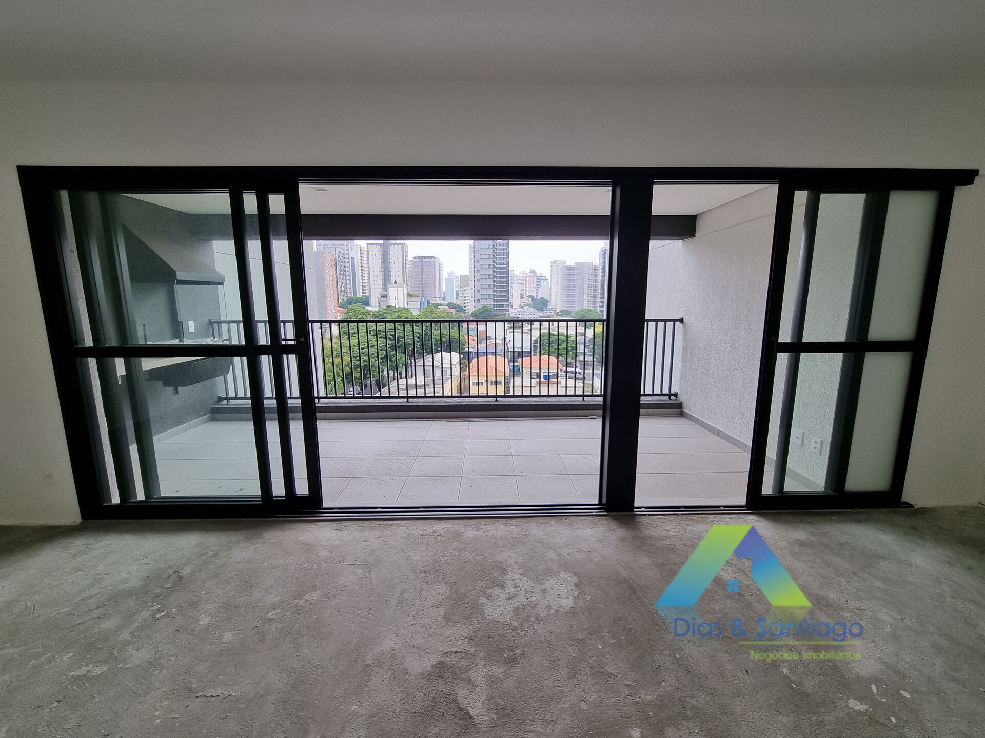 Apartamento à venda com 3 quartos, 106m² - Foto 9