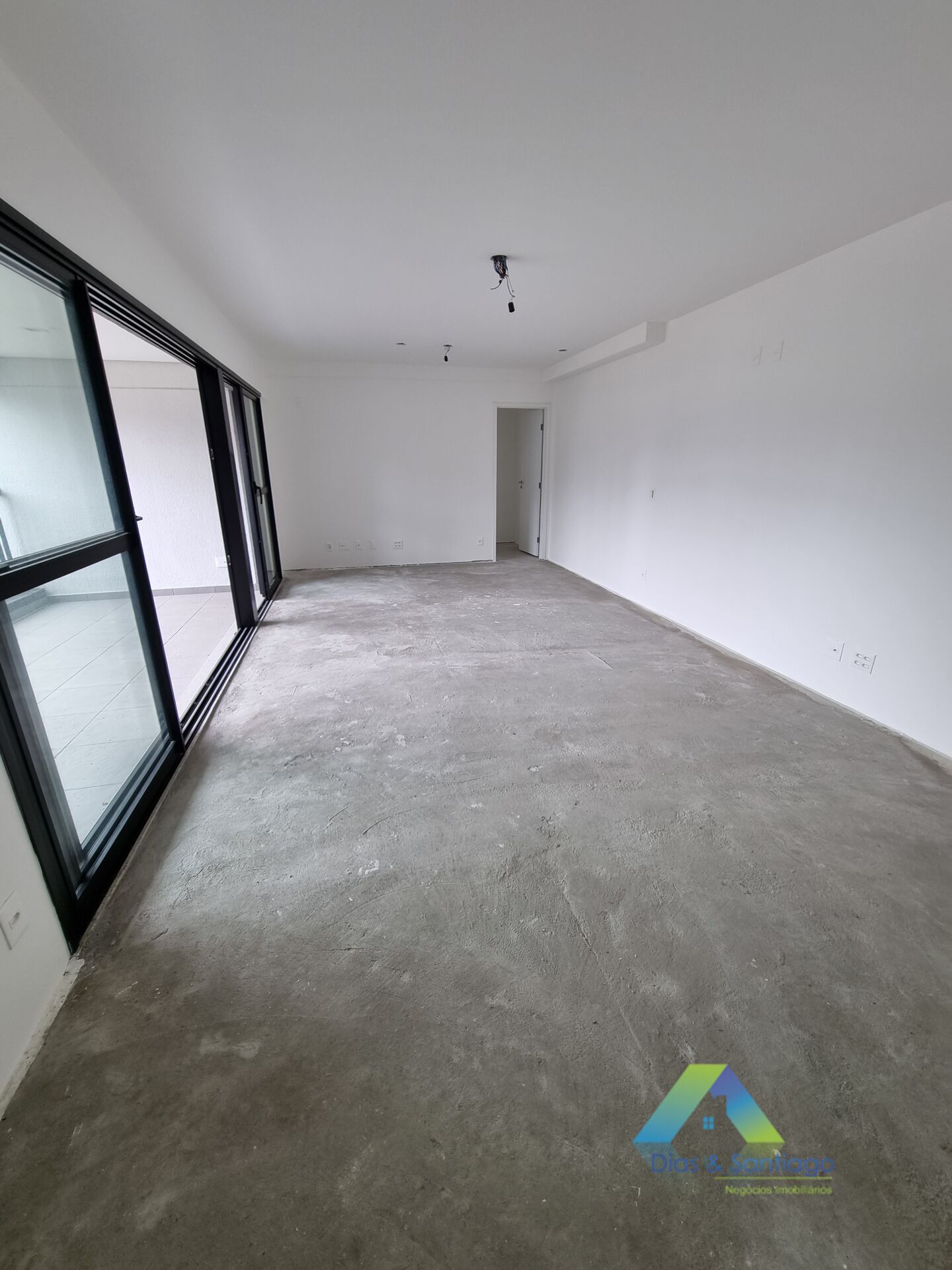 Apartamento à venda com 3 quartos, 106m² - Foto 4